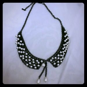 Black and faux pearl collar necklace