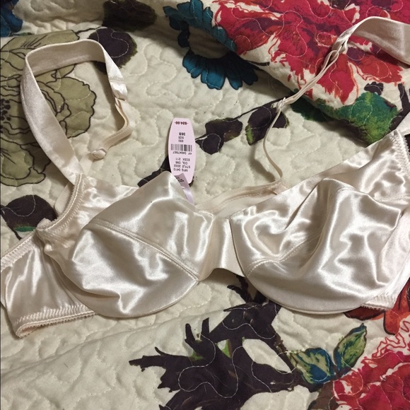 Victoria's Secret Bra - Picture 1 of 1
