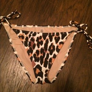 VS bikini bottoms TRADED