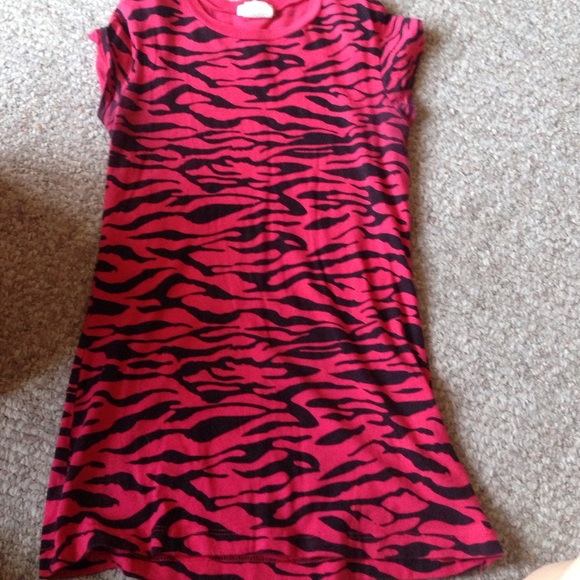 Black and red strip shirt