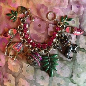 Charm bracelet