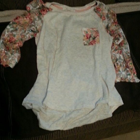 3/4 sleeve shirt