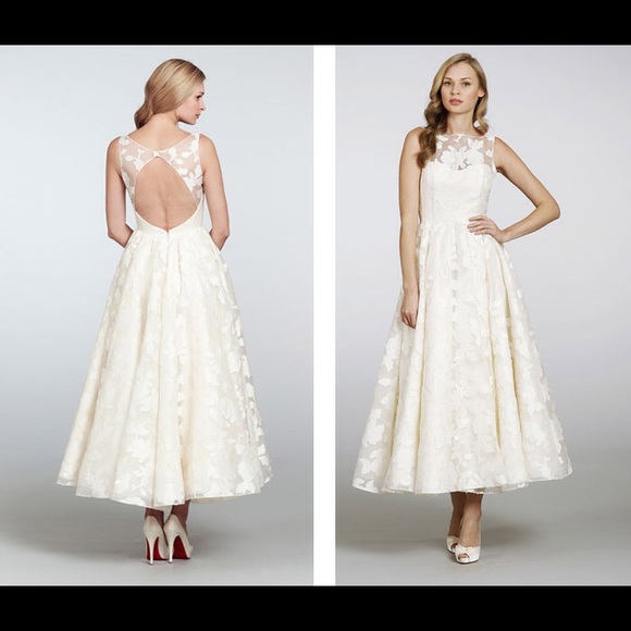 🚫🚫SOLD🚫🚫SOLD🚫🚫Hayley Paige Hepburn Wedding