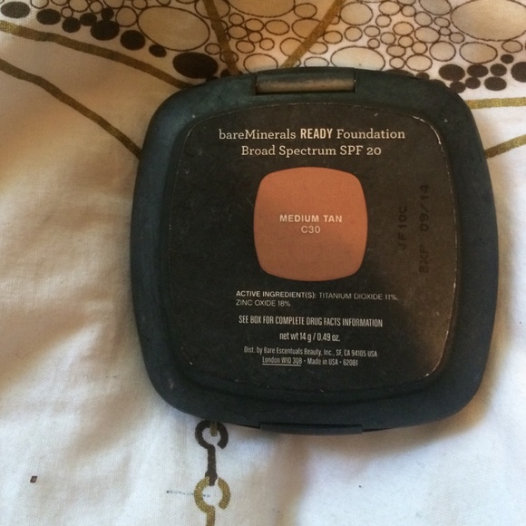 bareminerals ready foundation powder - Picture 2 of 4