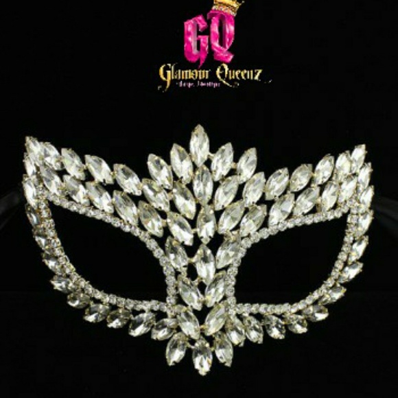 Crystal mask