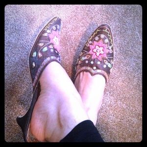 👠Brown pointy slip-on shoes🎀