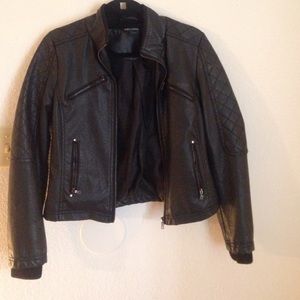 Black fitted leather jacket