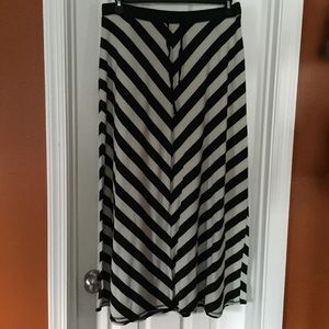 🚫Sold🚫 Drawstring Maxi Skirt