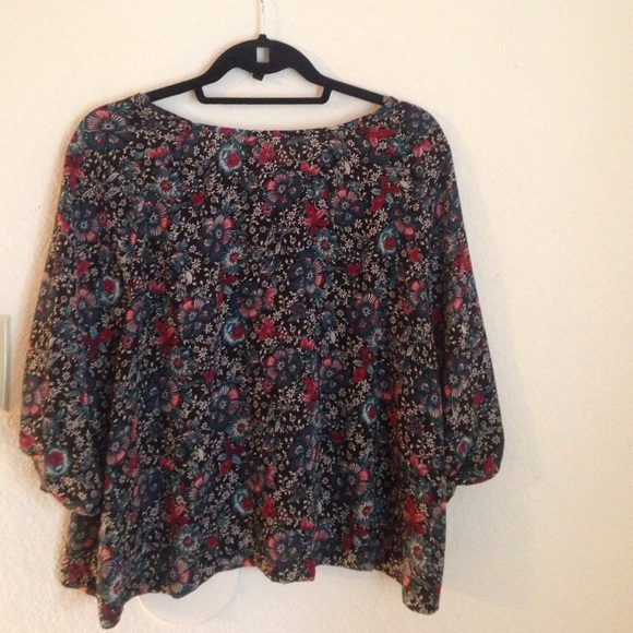 Boho teal black and burgundy shirt - Picture 2 of 2