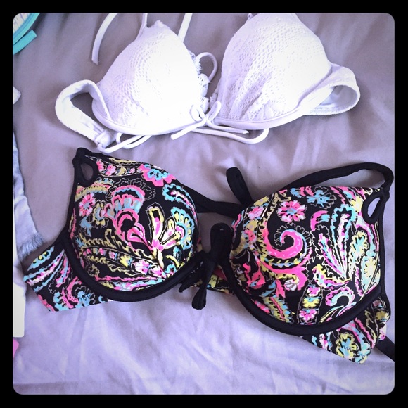 Bombshell bathing suit tops - Picture 1 of 1
