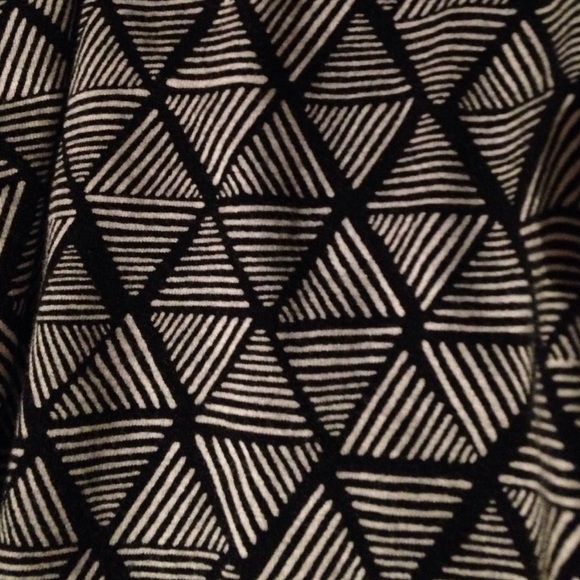 Tribal print skirt - Picture 2 of 2