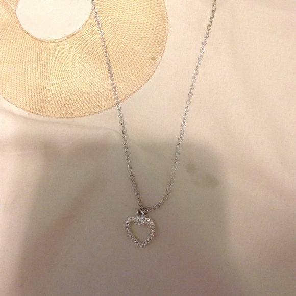 heart necklace