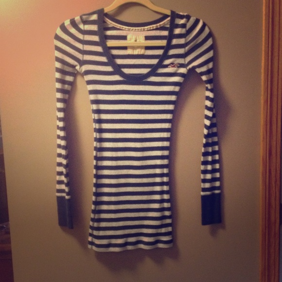 Blue and grey American eagle long sleeve shirt