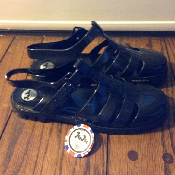 Juju jellies black size 8 brand new!!