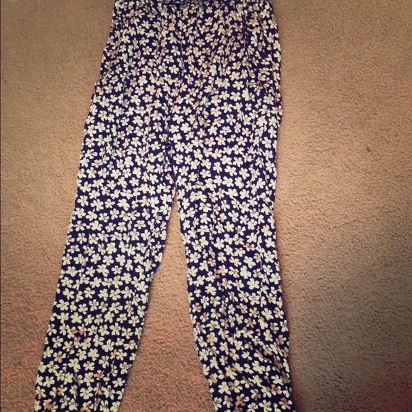 Floral harem pants!