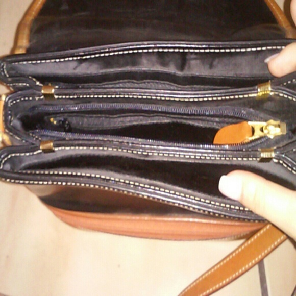 ✨ Vintage Purse ✨ - Picture 3 of 4