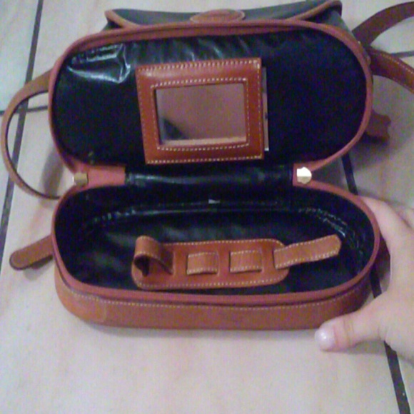 ✨ Vintage Purse ✨ - Picture 4 of 4