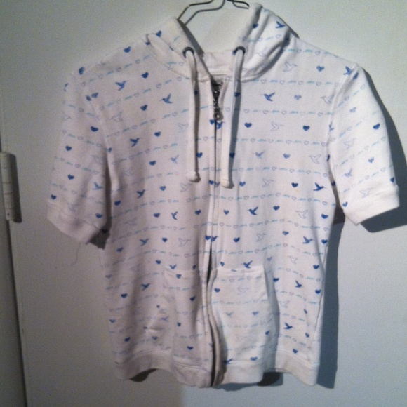 Aeropostale short sleeve sweater