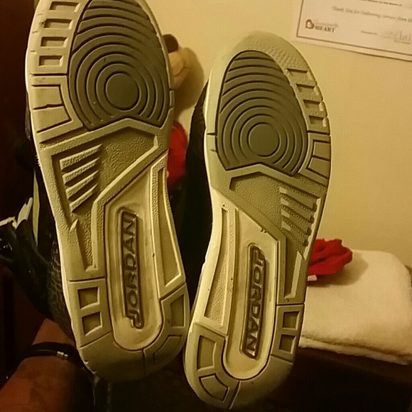 Jordans - Picture 4 of 4