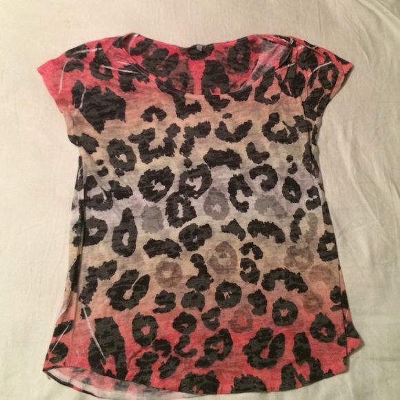 Girl's cheetah print shirt