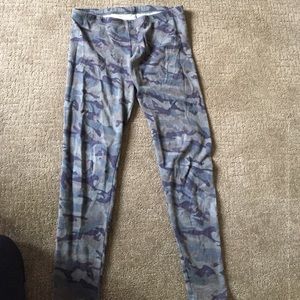 Camo leggings