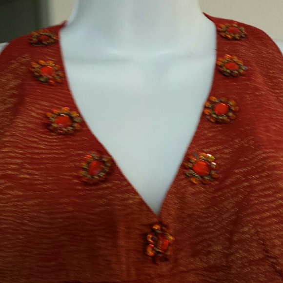 FINAL SALE Crop  top custom made in India - Picture 4 of 4