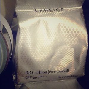 Laneige BB Cushion [Pore Control]