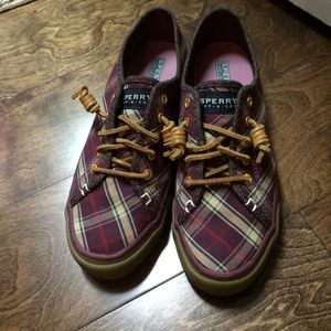 Like NEW Sperry Seatcoast Topsider Sneaker