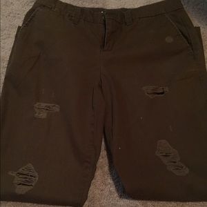 Gap broken in khakis