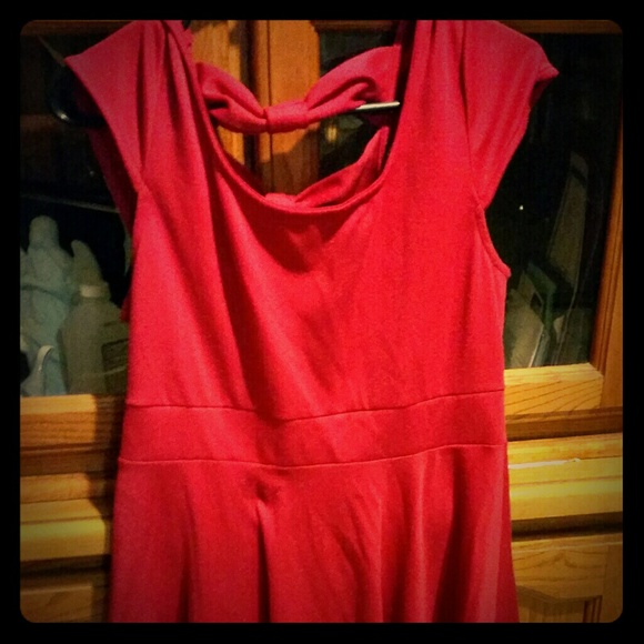 Sexy red dress!