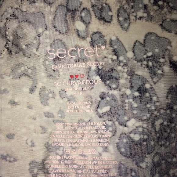 Sexy VS lingerie - Picture 2 of 2