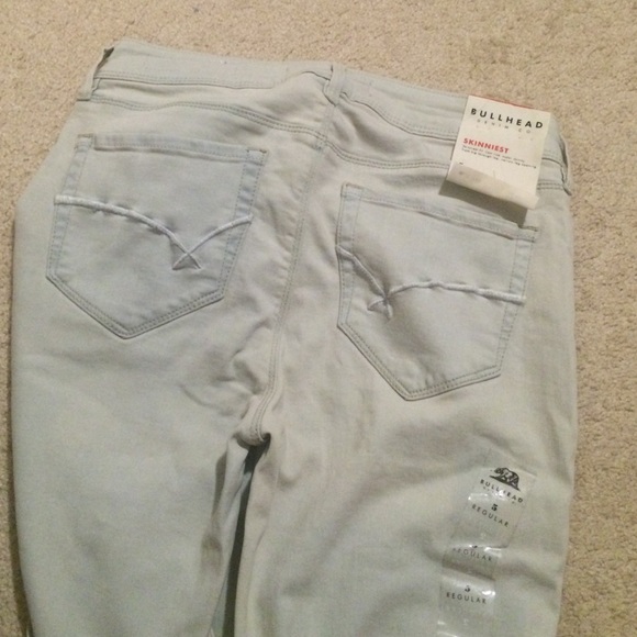 Jeans - Picture 2 of 2