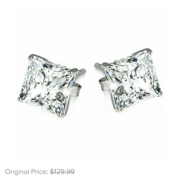 Sterling silver 8CT diamond accent earrings