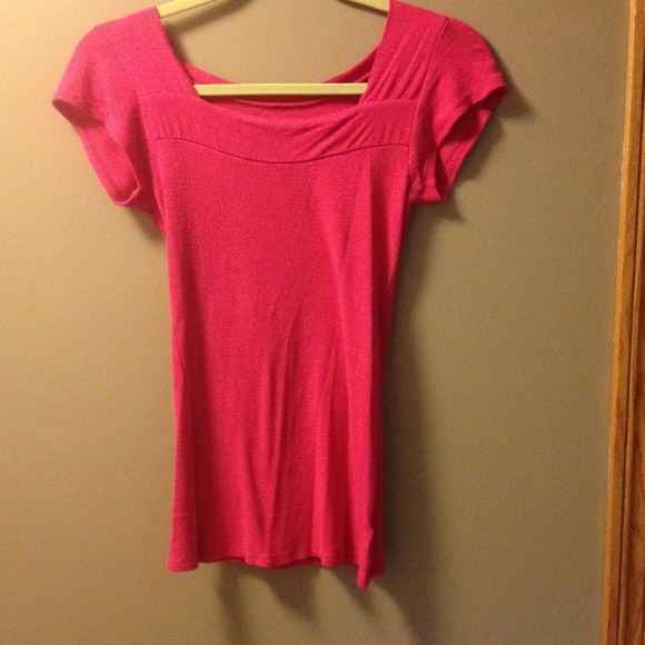 Pink short sleeve shirt