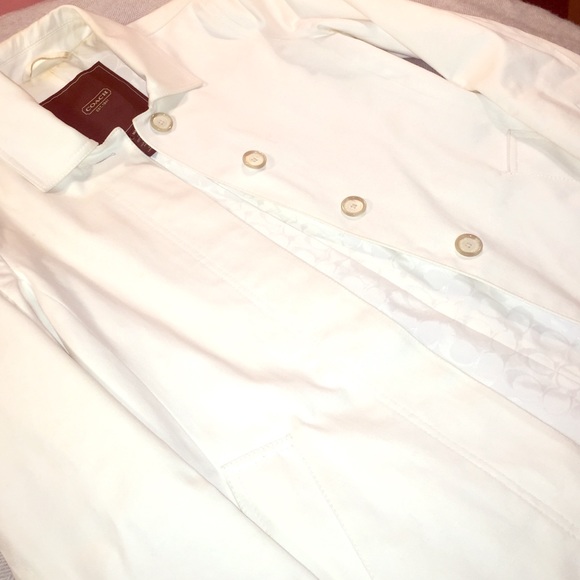 XS White Coach Raincoat - Picture 1 of 4
