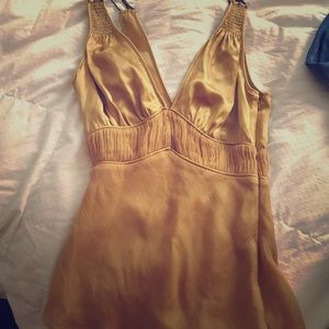 Silk top with chain detail 😻