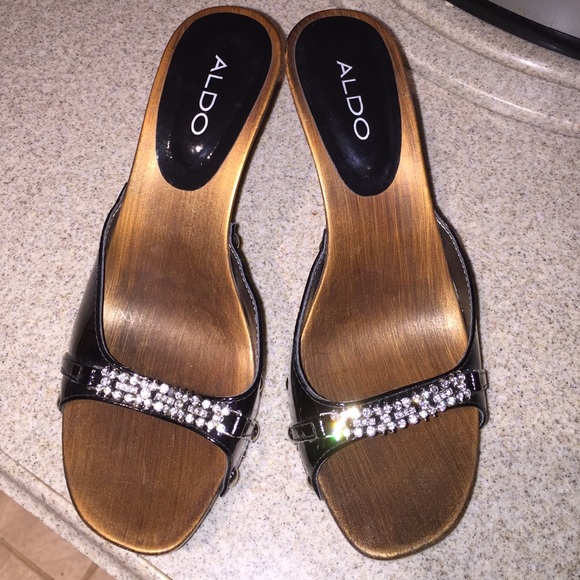 ALDO sandals size 7