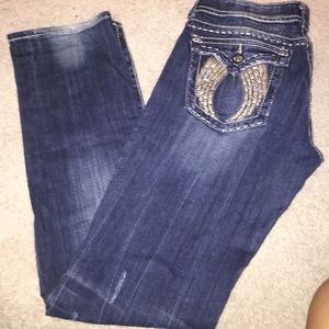 Miss Me Straight legs