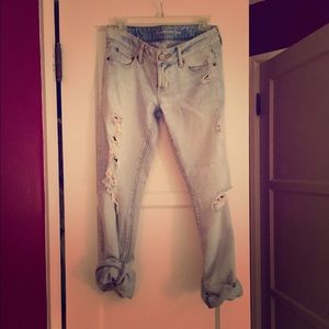 American Eagle boyfriend Jean