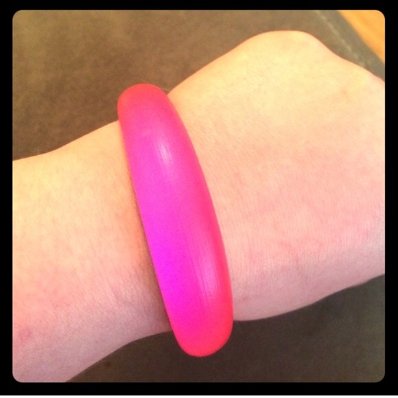 Hot pink Alexis bittar bangle