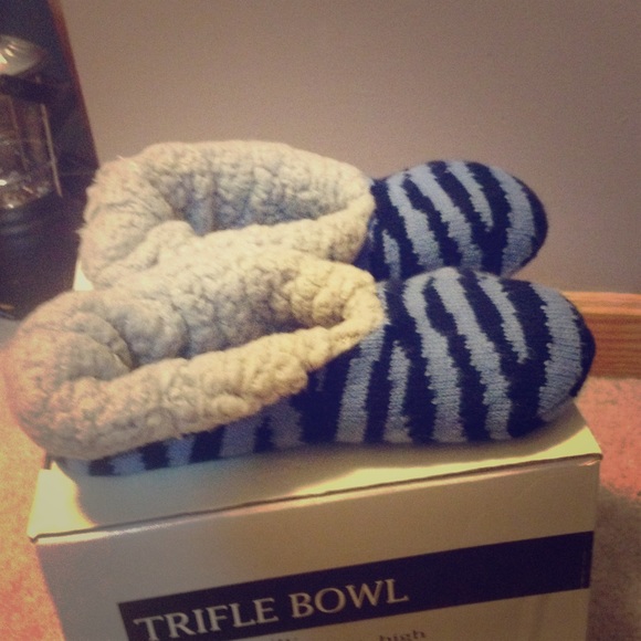 Dark and light blue stripped sock slippers