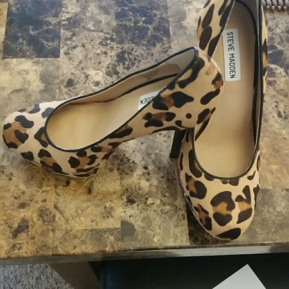 Leopard pumps - Picture 2 of 2