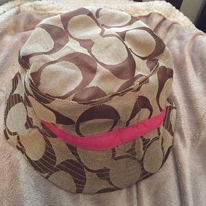 Coach hat