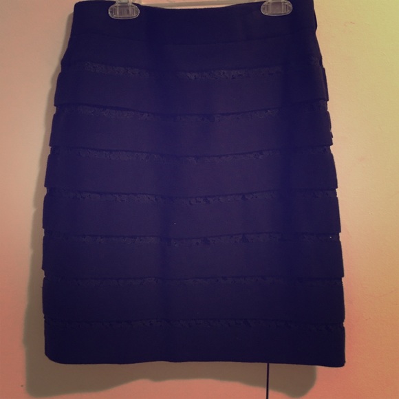 Black tube skirt!