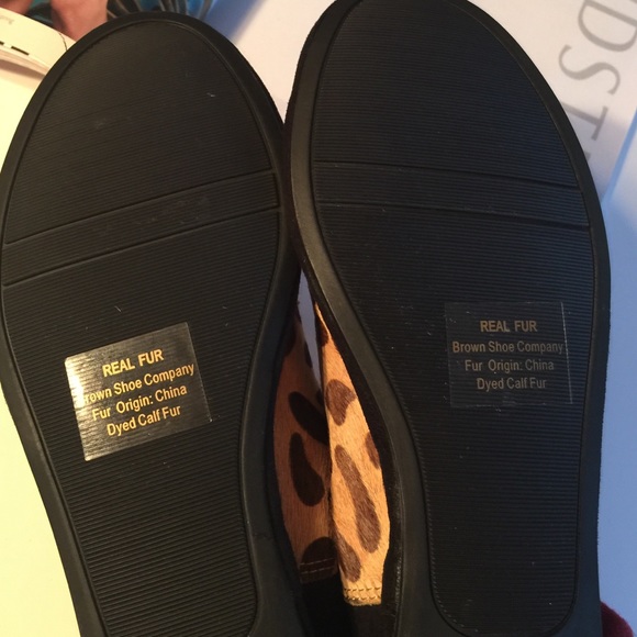 New Carlos Santana Calf Hair Ballerina Slip Ons - Picture 3 of 3