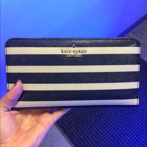 NWT Kate Spade Stacey Wallet
