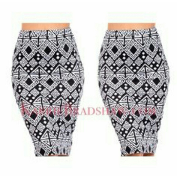 Forever 21 Dresses & Skirts - Forever 21 High Waist Pencil Skirt