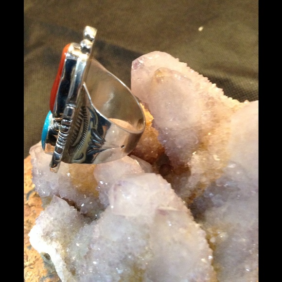NAVAJO STERLING SILVER RING - Picture 2 of 4