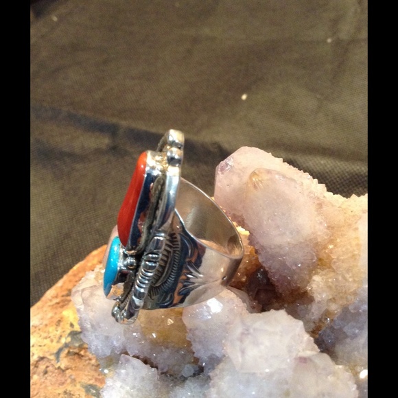 NAVAJO STERLING SILVER RING - Picture 3 of 4