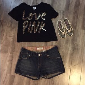 *Donating Soon* Levi Shorts